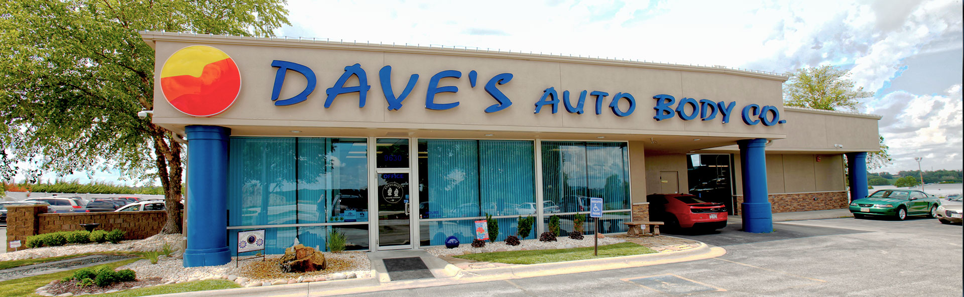 Dave's Auto Body Location